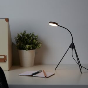 TRETTIOTRE Side Table LED Lamp